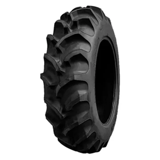 Pneu Titan Hi Traction Lug
